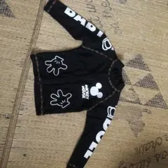 ミッキーラッシュガード