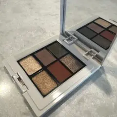 【新品未使用】ETVOS ミネラルクラッシィシャドー　ビタークチュールのサムネイル