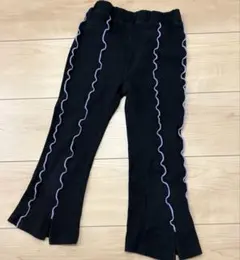 フレアパンツ