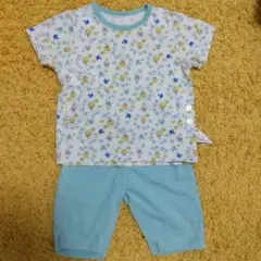 ユニクロ　半袖パジャマ　90