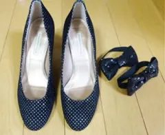 ストロベリーフィールズ　ラメ パンプス 黒　23cm