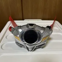 Item thumbnail for item 12b2944b-e2fa-46ce-8c88-8215ea0f81a2