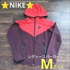 ❤限定価格❤NIKE　テックフリース　赤　フルジップ　M　ナイキ　長袖　パーカー