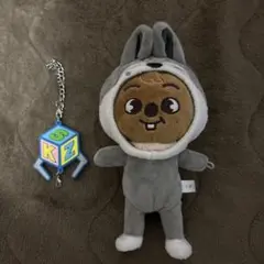 SKZOO ウルフチャン ハンクォッカ ぬいぐるみ チャーム - メルカリ