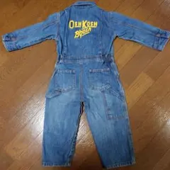 Item thumbnail for item 70d4f3bd-1b7e-44b6-b3b1-4fc5f85449b8