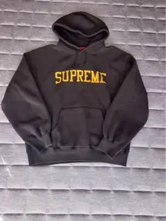 2025年最新】supreme アーチロゴ パーカーの人気アイテム - メルカリ