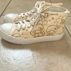 サンリオ　キキララ　リトルツインスター　スニーカー　ベージュ