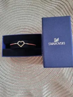 新品　Swarovski ハートモチーフ ブレスレット　ピンクのサムネイル