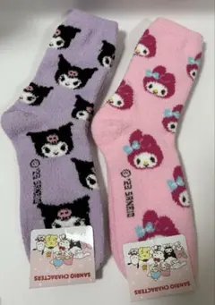 【新品未使用】韓国　サンリオ　もこもこ　レディース　靴下　2足セット