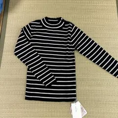 OTOHA 黒と白のストライプニットセーター