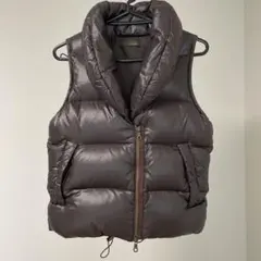 長いダウンベスト