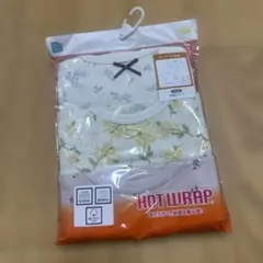 西松屋　あったか肌着　半袖シャツ　花柄　100cm