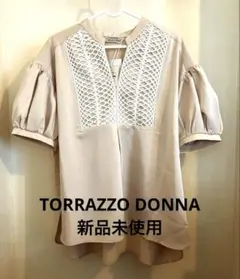 【新品】TORRAZZO DONNA コードレースブラウス【最終お値下げです】のサムネイル
