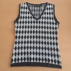 CECIL McBEE ダイヤモンドパターン Vネックニットベスト