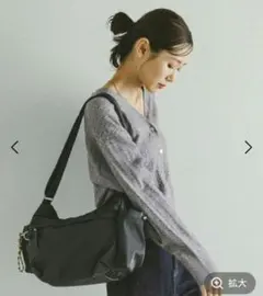 グローバルワーク　ショルダーバッグ