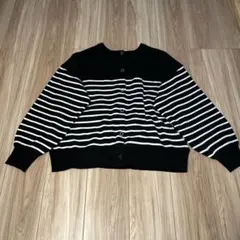 お値下げ中 ボーダーデザイン ボタン付き長袖カーディガン