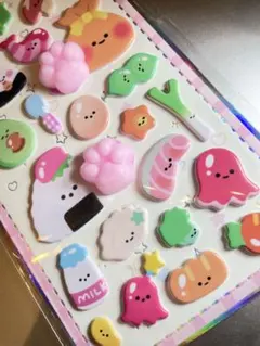 もちプニューステッカー　おにぎり　お弁当　肉球スクイーズ マシュマロ　肉球シール