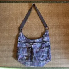 LeSportsac 斜めがけトートバッグ　ハート柄　カラフル