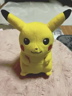 【美品】ポケットモンスター ピカチュウ ぬいぐるみのサムネイル