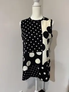 新品未使用☆クレッシェントのノースリーブドット柄トップス