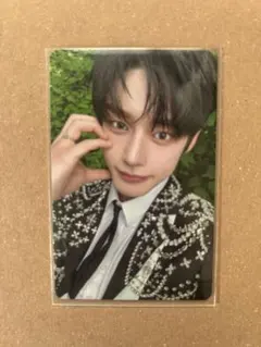 ZB1 ゼベワン TimelessWorld 7000円トレカ ジウン