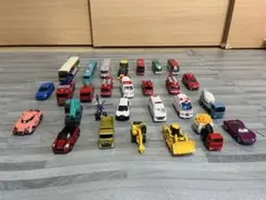 トミカ　セット 28台