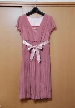 Item thumbnail for item 0cbe5ee3-58d0-47ba-8a6f-f8231980725a