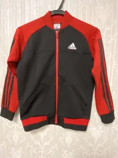 adidas アディダス 赤黒 ジップアップジャケット サイズ140
