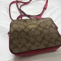 COACH シグネチャー ショルダーバッグ ピンク
