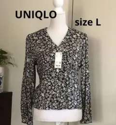 【新品タグ付き】UNIQLO プリントVネックブラウス　長袖　ブラック　Lサイズ