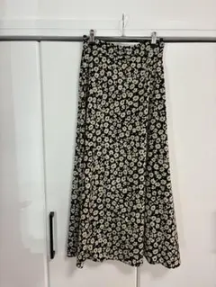 ローリーズファーム　花柄　スカート　汚れあり