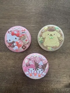 【シークレットあり】サンリオキャラクターズ 刺繍缶バッジ 3点セット