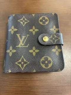 Louis Vuitton モノグラム 二つ折り財布