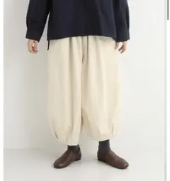 ナチュランで購入。バルーンキュロット　オフホワイト　LLサイズ