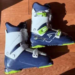 2025年最新】NORDICA スキーブーツ(子ども用)の人気アイテム - メルカリ
