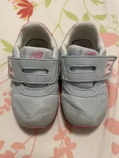 ニューバランス 373 IZ373W ペールブルー　14cm