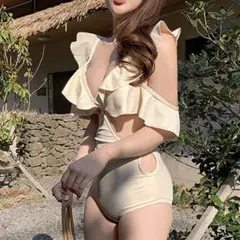 26SS 春夏 水着 ワンピース 大きめ フリル オフショルダー クリーム