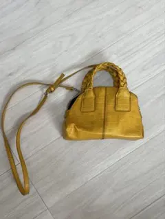 ZARA クロコダイル風イエローバッグ