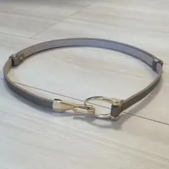 グレー 合成皮革ベルト ゴールドバックル