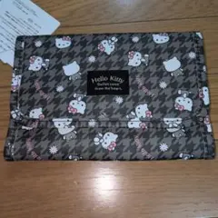 ハローキティ 母子手帳ケース　通帳ケース　千鳥柄