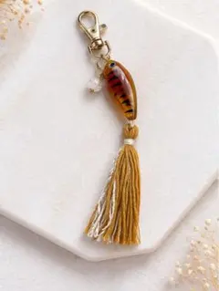 Item thumbnail for item c63dfb65-9c59-43d7-98da-1309d248d6c7