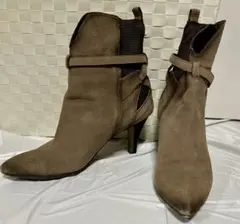 Item thumbnail for item 8ba79ec3-04e2-4dc5-89fa-3a2bd088e79e