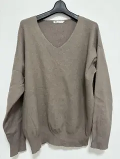ブラウン Vネック ニット 長袖　Mサイズ
