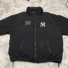 New York Yankees フード付きジャケット ブラック