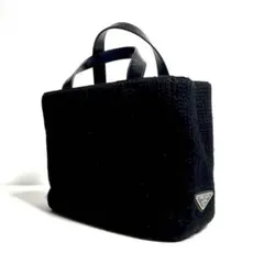 【超希少・極美品✨】プラダ　ハンドバッグ　ウール　三角プレート　黒色
