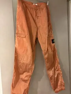 STONE ISLAND オレンジ カーゴパンツのサムネイル