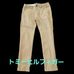 TOMMY HILFIGER チノパン ベージュ Mサイズのサムネイル