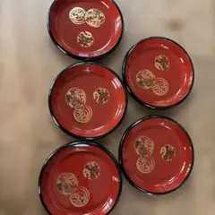 赤黒漆器 5枚セット 金色模様