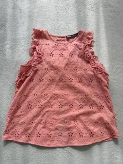 ZARA フリル付きピンクノースリーブシャツ