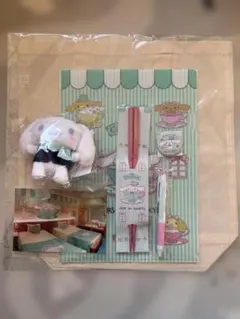 Cinnamoroll トートバッグなど